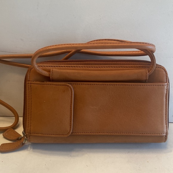 Fossil brown leather double zip around multi pocket clutch bag with strap - Picture 6 of 16